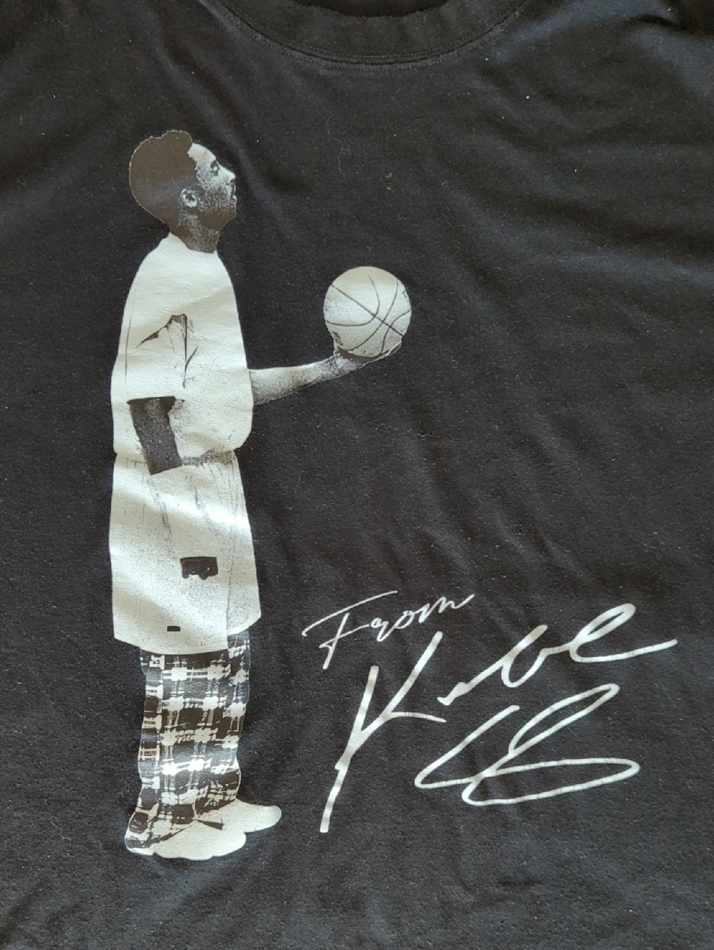 Kobe Bryant Basketball LA Lakers Heavenly Hoops Black T shirt Sz XL - Picture 3 of 6